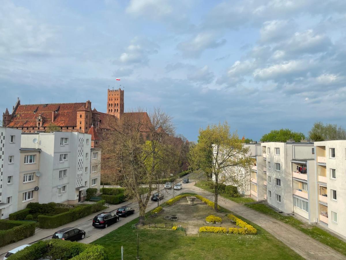 Apartament Z Widokiem Na Zamek Sm Apartment Malbork Ngoại thất bức ảnh